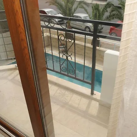 Koz Eliba 2*