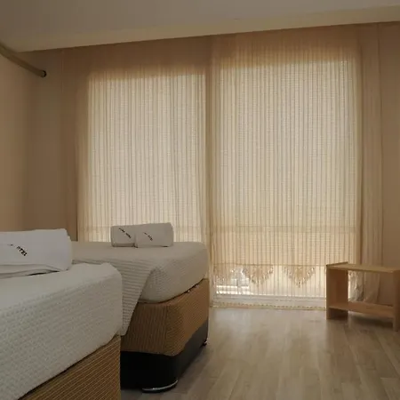 Koz Eliba 2* Çeşme